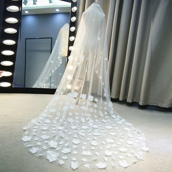 Wedding Accessories 3M Tailing Llower Veil Bridal Romantic Wedding Veil 1 Layer - Picture 4 of 5